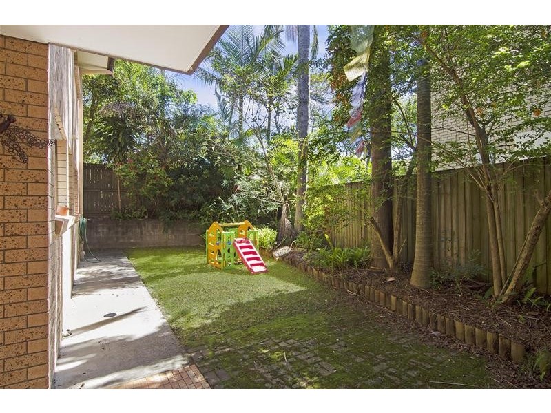 2/8 Nalla Court, Palm Beach QLD 4221