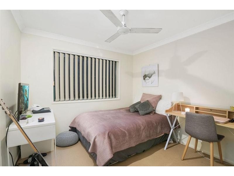 18 Leopard Avenue, Elanora QLD 4221