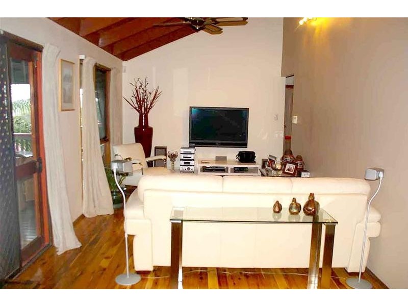 45 Angelica Street, Elanora QLD 4221