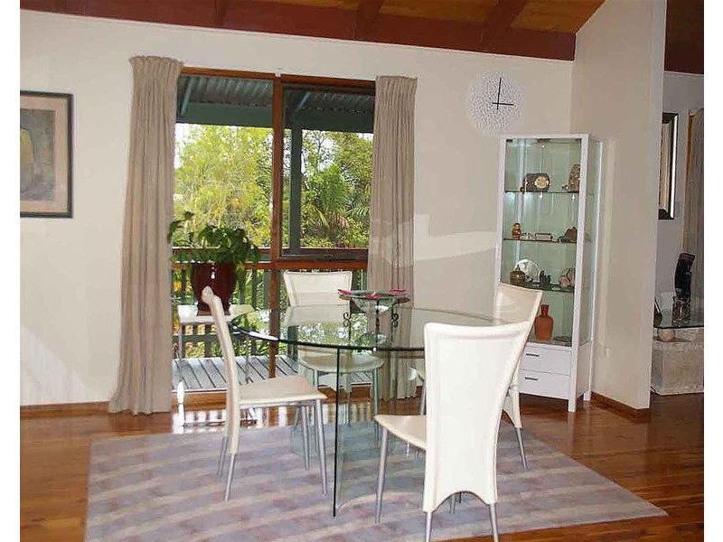 45 Angelica Street, Elanora QLD 4221