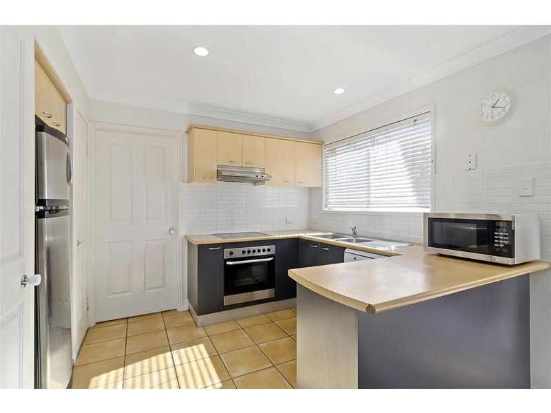 21/31 Archipelago Street, Pacific Pines QLD 4211