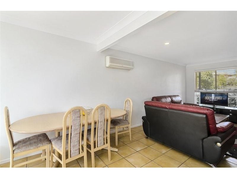 21/31 Archipelago Street, Pacific Pines QLD 4211