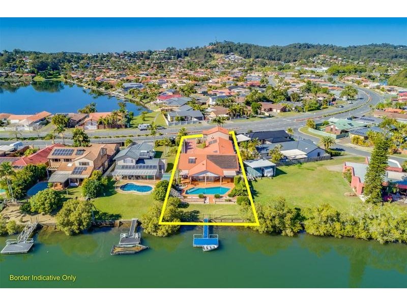 208 Nineteenth Avenue, Elanora QLD 4221