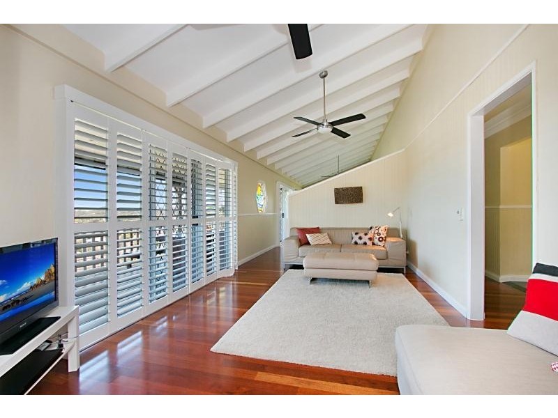 10 Myco Court, Elanora QLD 4221