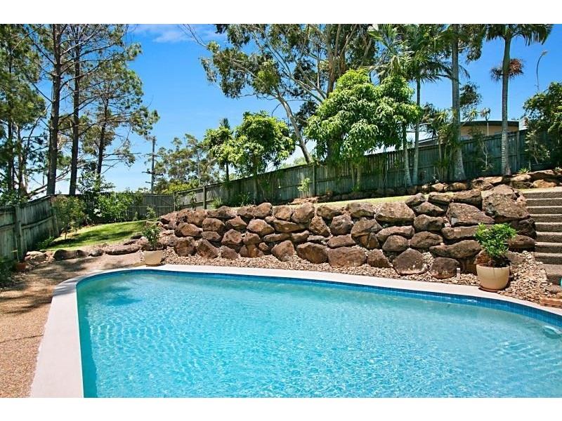 10 Myco Court, Elanora QLD 4221