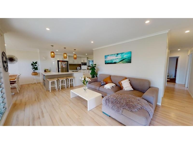 162 Townson Avenue, Palm Beach QLD 4221