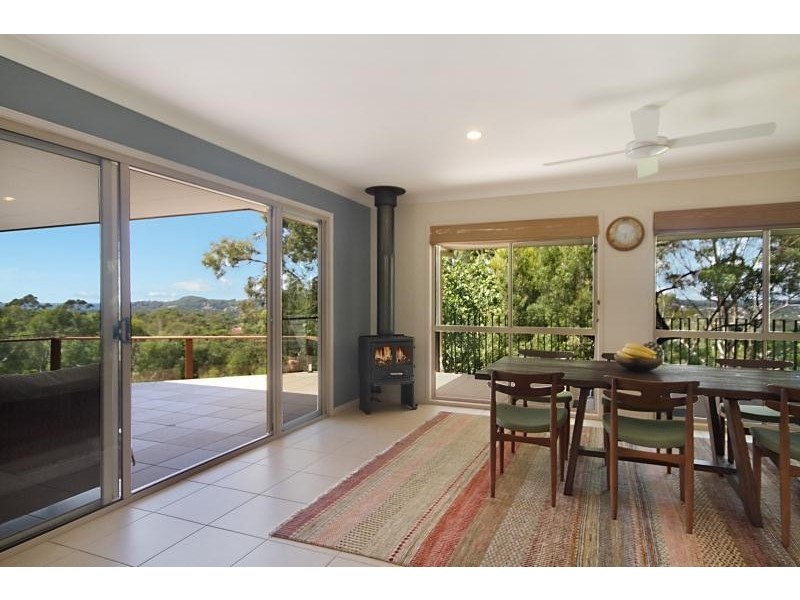 8 Simpsons Road, Currumbin Waters QLD 4223