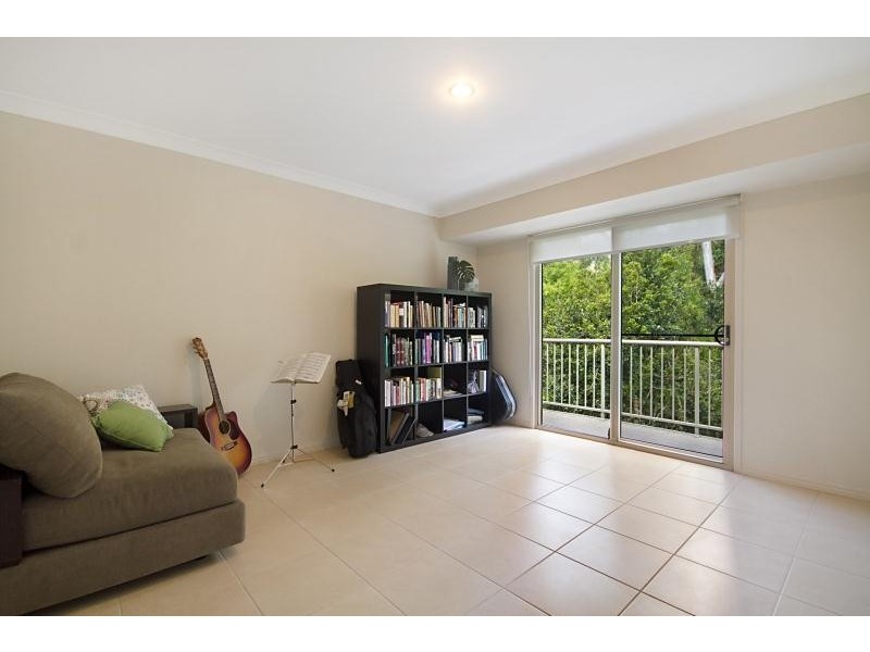8 Simpsons Road, Currumbin Waters QLD 4223