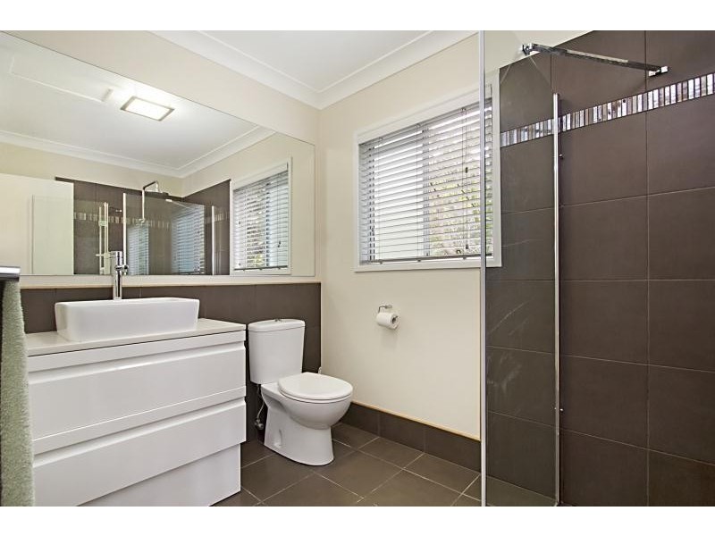 20 Bronzewing Close, Elanora QLD 4221