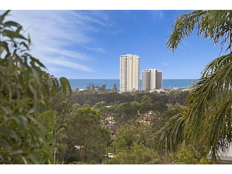 20 Bronzewing Close, Elanora QLD 4221