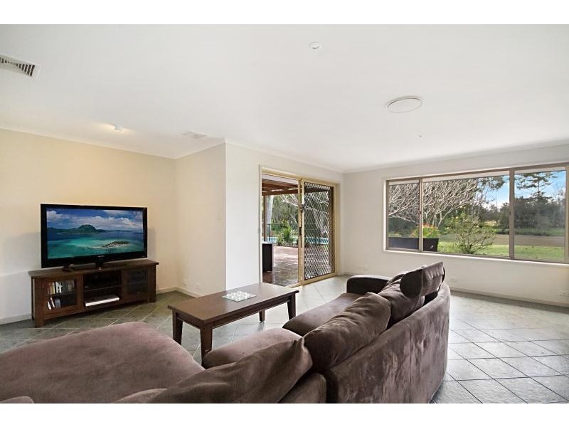 406 Tallebudgera Creek Road, Tallebudgera Valley QLD 4228