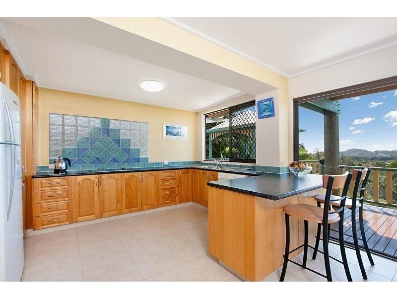 20 Doubleview Drive, Elanora QLD 4221