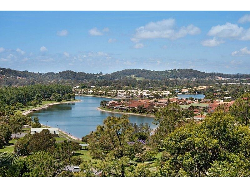 20 Doubleview Drive, Elanora QLD 4221