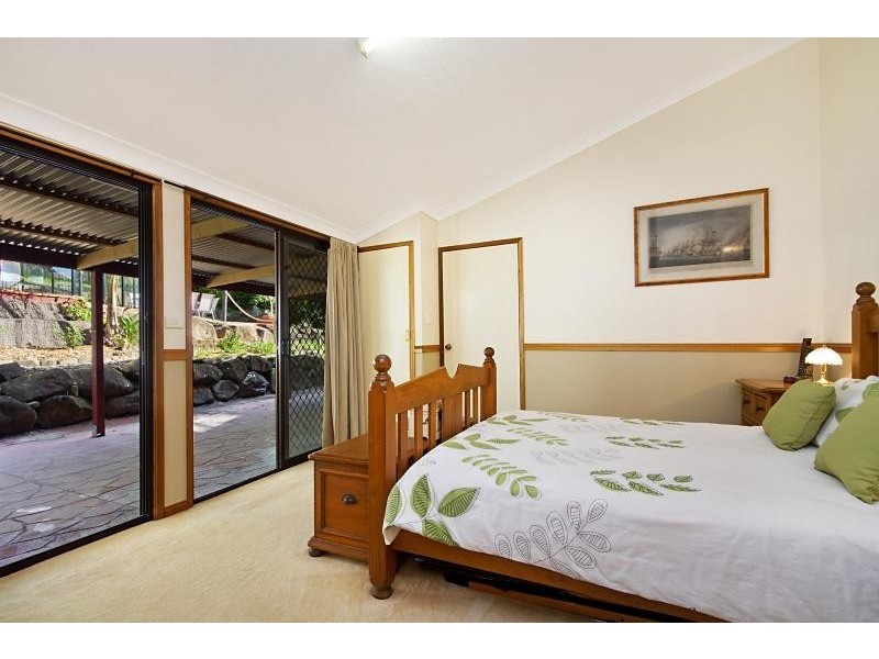 5 Gough Place, Currumbin Waters QLD 4223