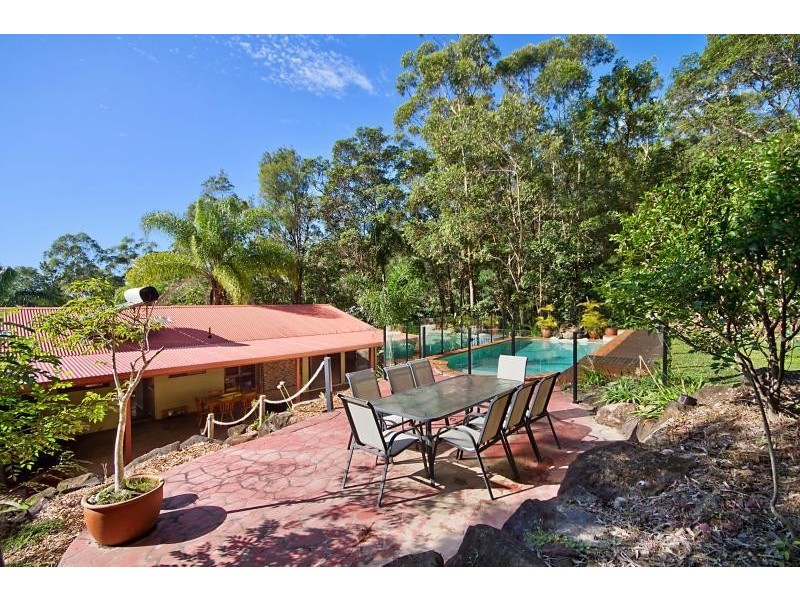 5 Gough Place, Currumbin Waters QLD 4223