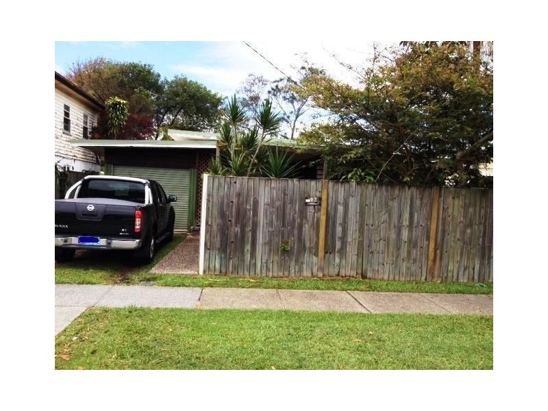 42 Palm Beach Avenue, Palm Beach QLD 4221