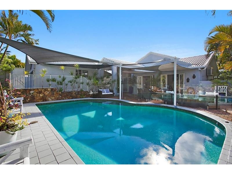 89 Murtha Drive, Elanora QLD 4221