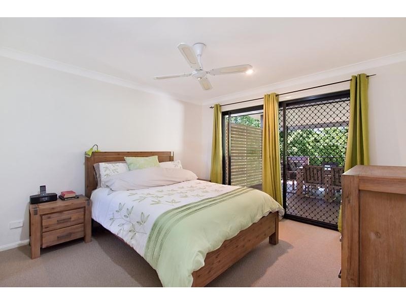 181 K P McGrath Drive, Elanora QLD 4221