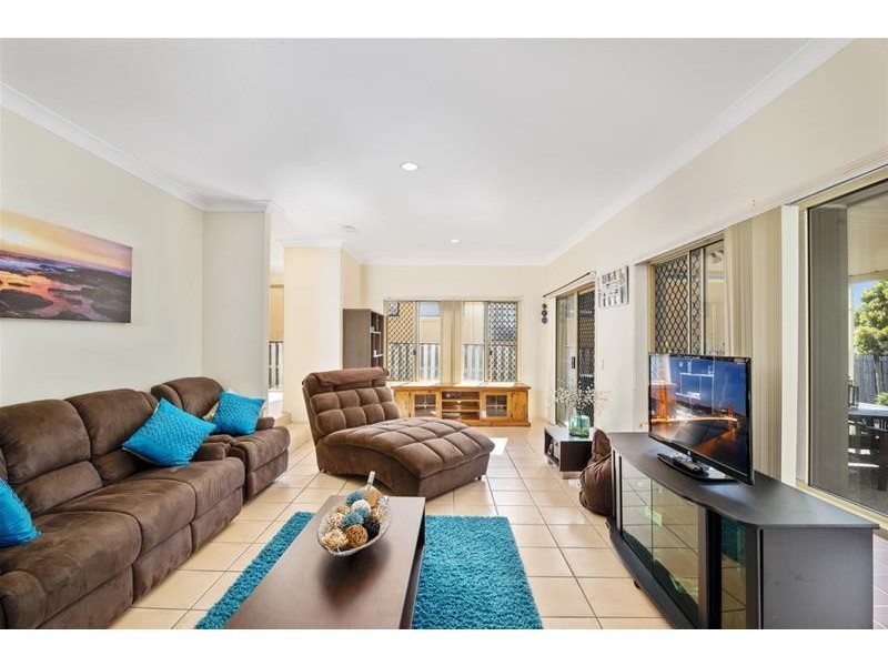 14 Wuruma Court, Elanora QLD 4221