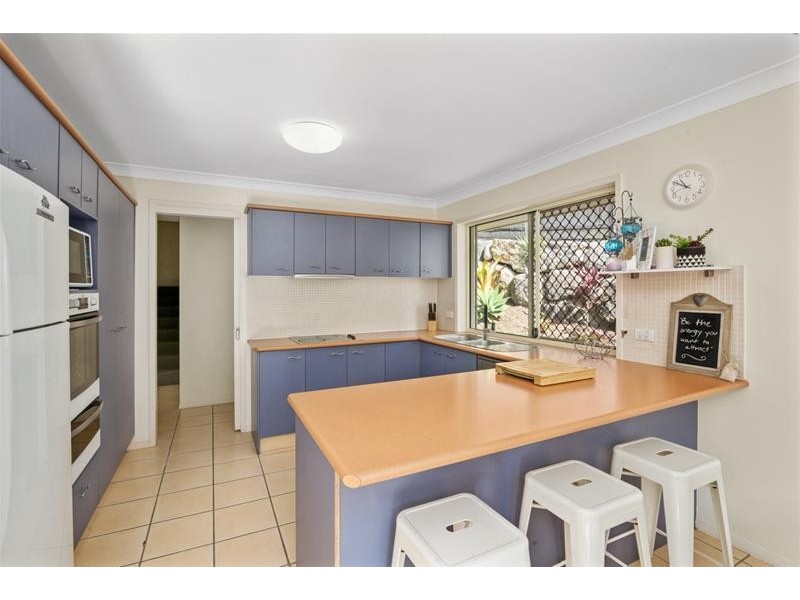 14 Wuruma Court, Elanora QLD 4221