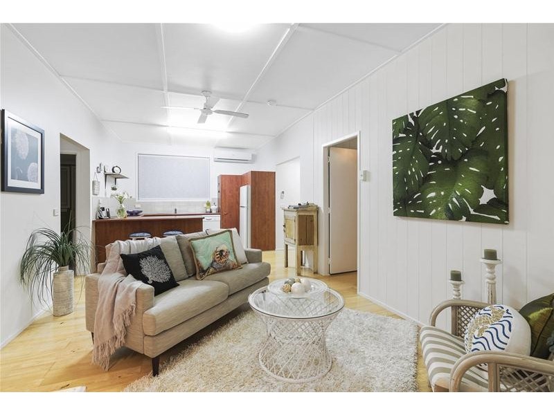 14 Duringan Street, Currumbin QLD 4223