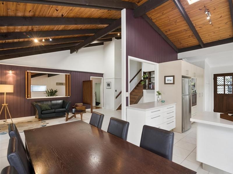 128 Simpsons Road, Currumbin Waters QLD 4223