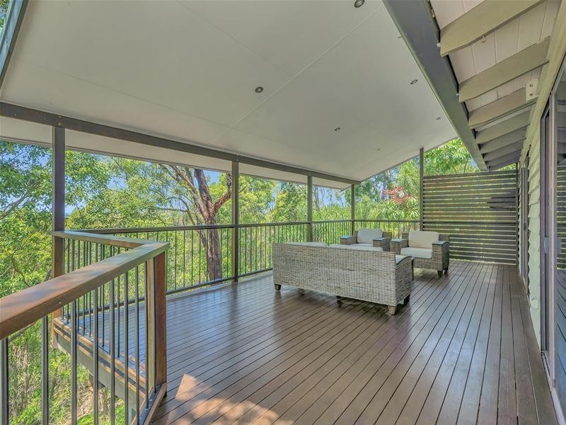 128 Simpsons Road, Currumbin Waters QLD 4223