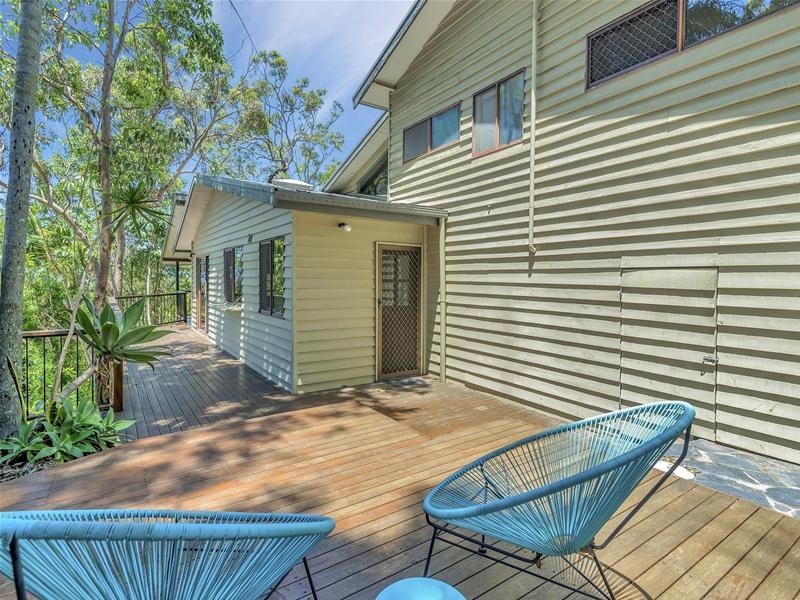 128 Simpsons Road, Currumbin Waters QLD 4223