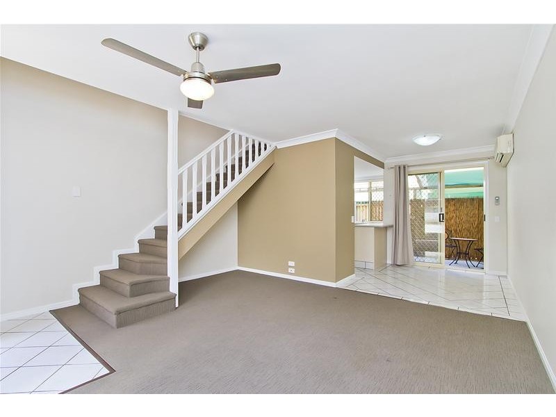 3/4 Twenty Sixth Avenue, Palm Beach QLD 4221