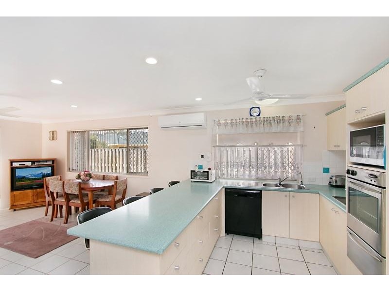 4 Keegan Circuit, Currumbin Waters QLD 4223