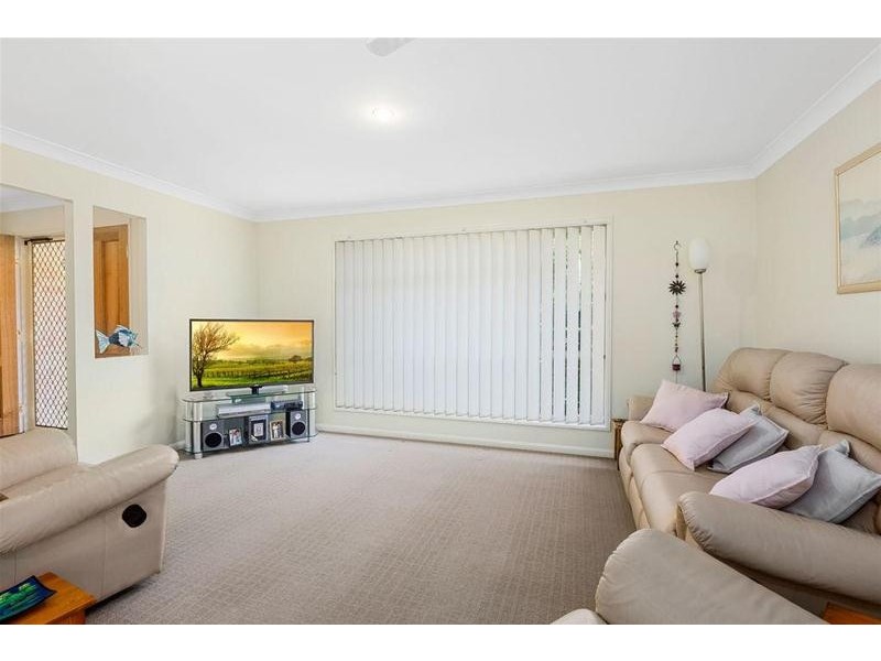 36 Tipuana Drive, Elanora QLD 4221