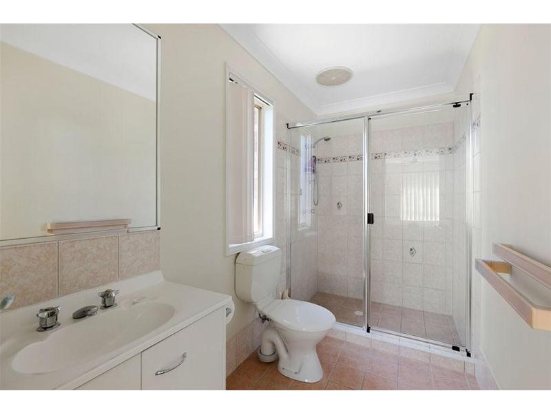 36 Tipuana Drive, Elanora QLD 4221