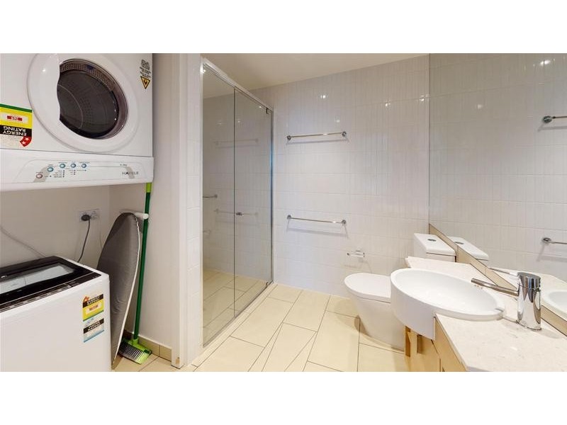 1201/2663 Gold Coast Highway, Broadbeach QLD 4218