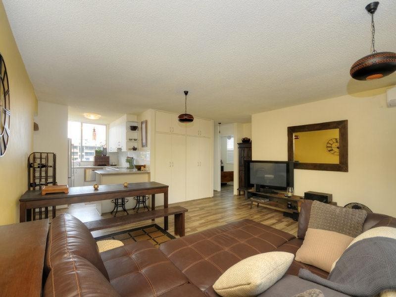 6B/1501 Gold Coast Highway, Palm Beach QLD 4221