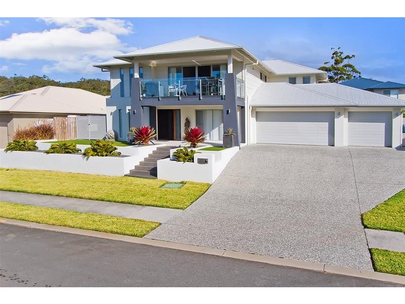 17 Skywatch Circuit, Reedy Creek QLD 4227