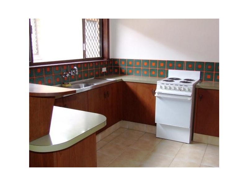 72 Philippine Parade, Palm Beach QLD 4221