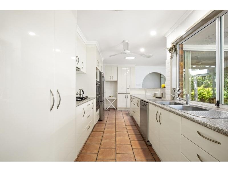 44 Fenton Drive, Tallebudgera QLD 4228