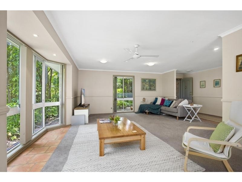 44 Fenton Drive, Tallebudgera QLD 4228