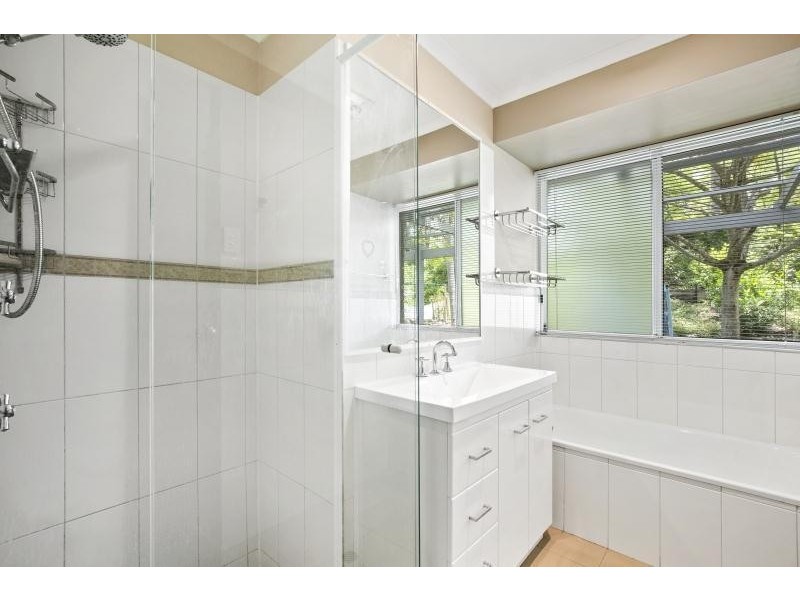 44 Fenton Drive, Tallebudgera QLD 4228