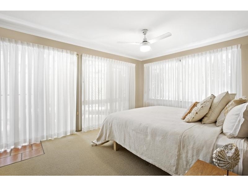 44 Fenton Drive, Tallebudgera QLD 4228