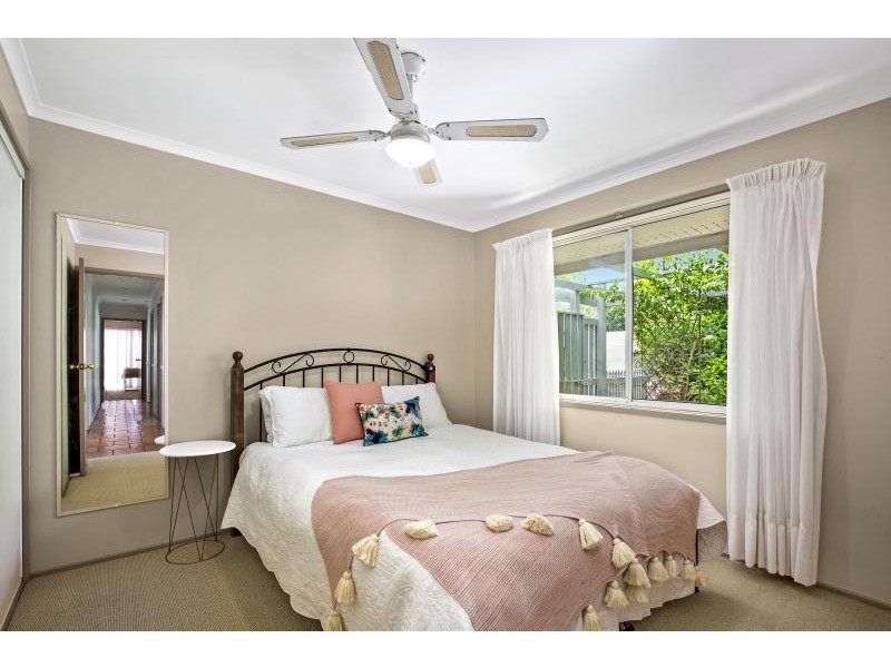 44 Fenton Drive, Tallebudgera QLD 4228