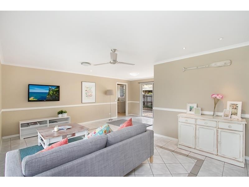 7 Gladful Court, Varsity Lakes QLD 4227