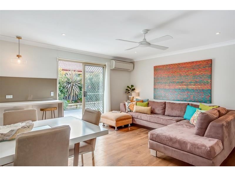 40 Tussock Crescent, Elanora QLD 4221