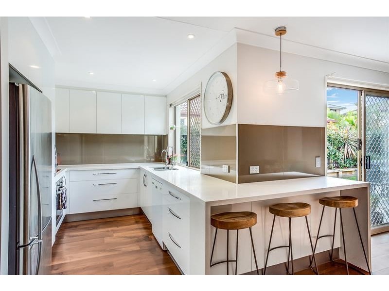 40 Tussock Crescent, Elanora QLD 4221