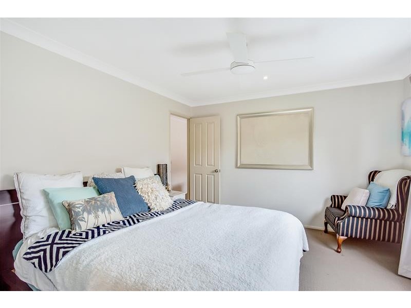 40 Tussock Crescent, Elanora QLD 4221