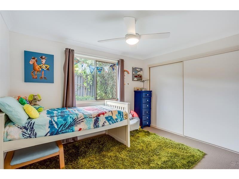 40 Tussock Crescent, Elanora QLD 4221