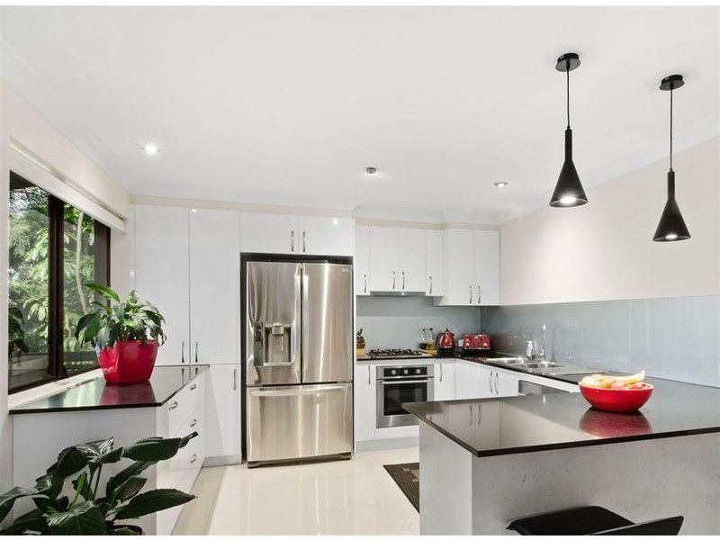 70 Simpsons Road, Currumbin Waters QLD 4223