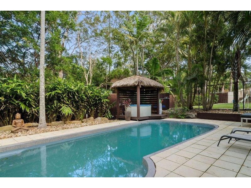 70 Simpsons Road, Currumbin Waters QLD 4223