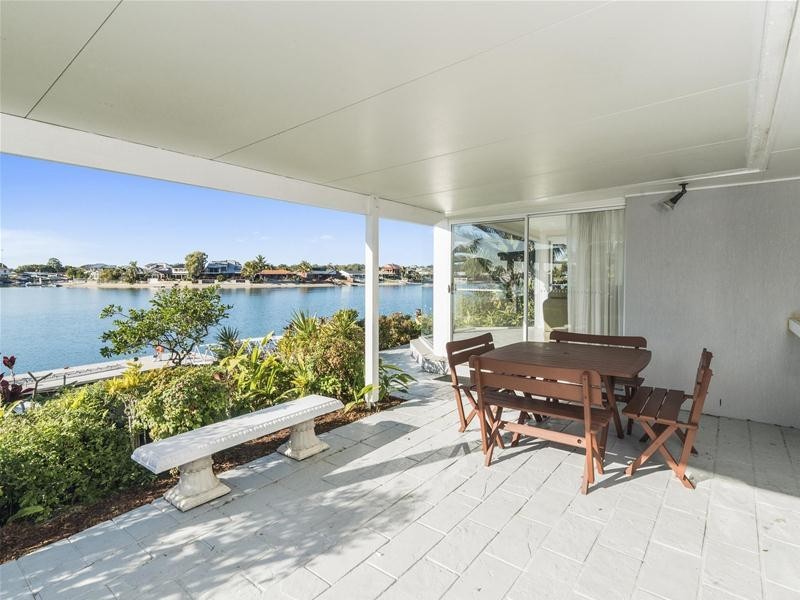 5 Linden Court, Palm Beach QLD 4221