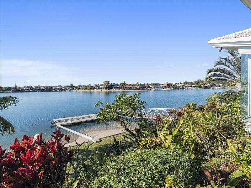 5 Linden Court, Palm Beach QLD 4221